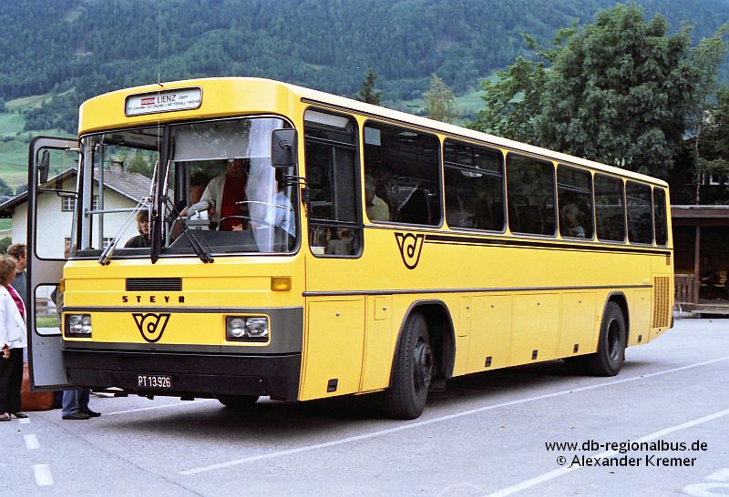 PT 13.926 bei der Post in Lienz in den 80ern